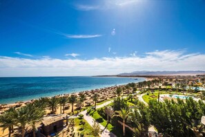 Private beach, scuba diving, beach volleyball - Caribbean World (Soma Bay)