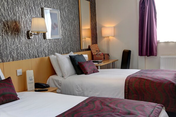 1 bedroom, in-room safe, desk, iron/ironing board