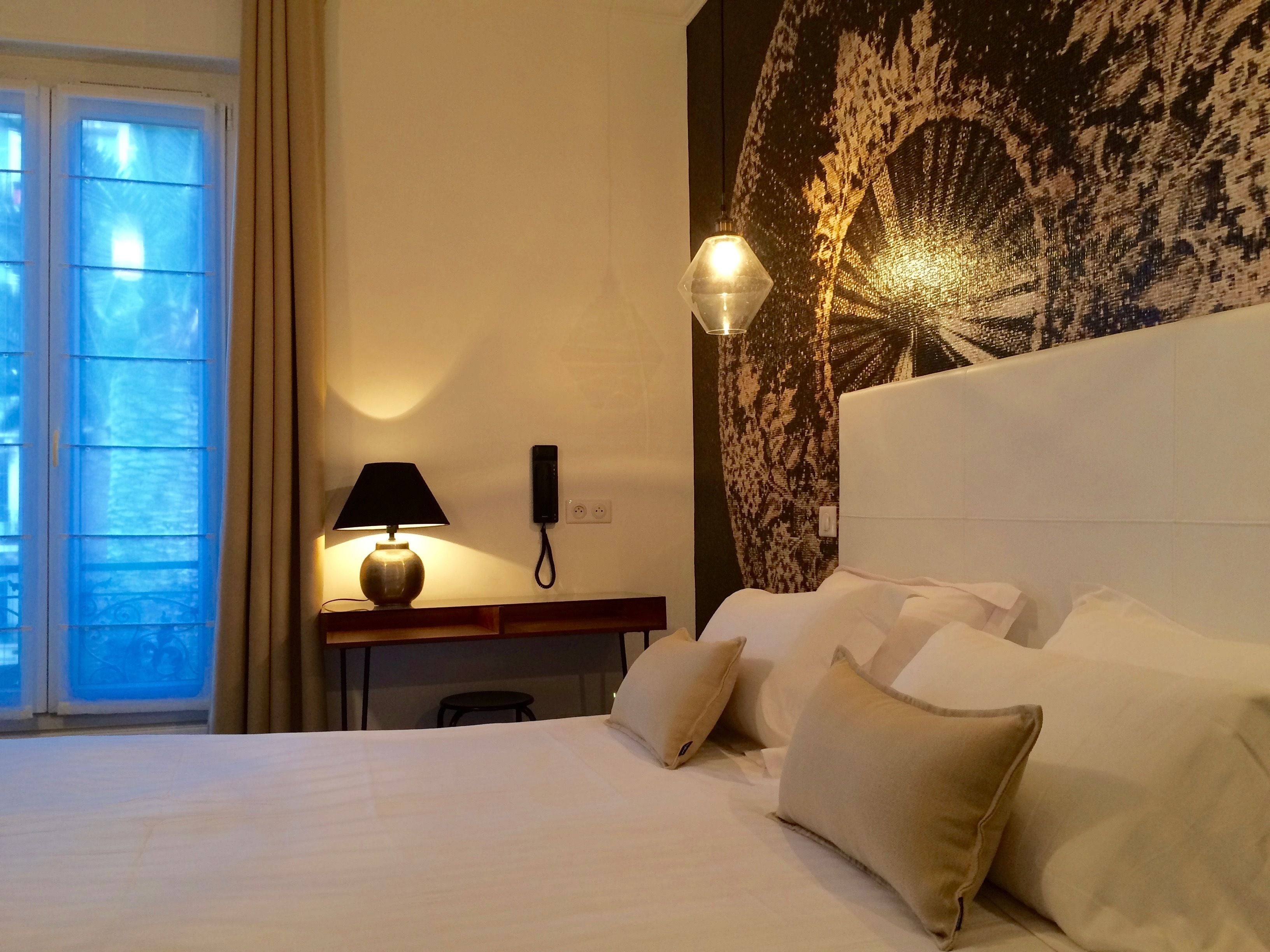 deluxe double room, 1 queen bed | egyptian cotton sheets, premium bedding, select comfort beds