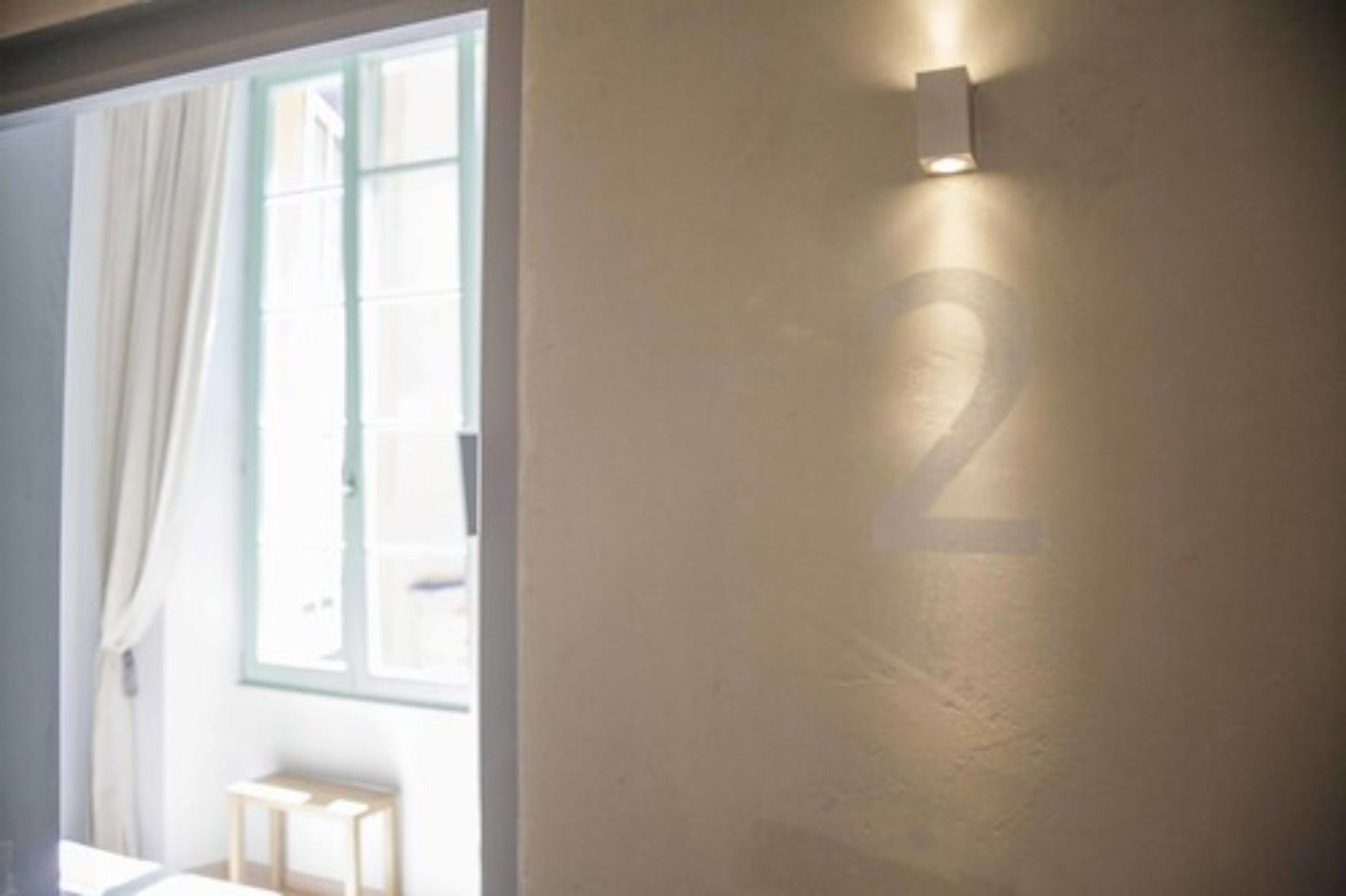 standard double room, 1 double bed | minibar, in-room safe, desk, soundproofing