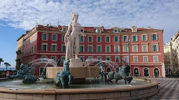 Mặt tiền nơi lưu trú