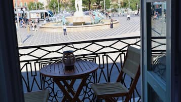 Rom – signature | Balkong