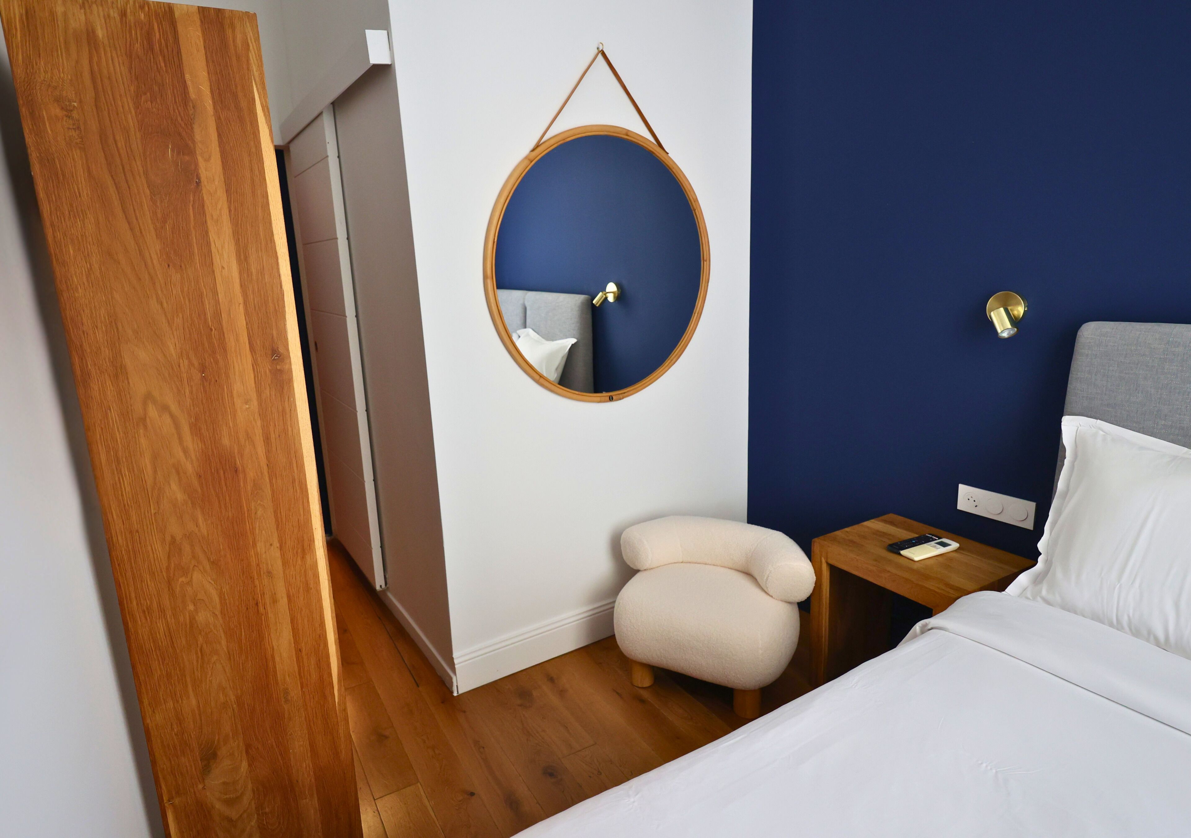 Chambre Classique | Chambres insonorisées, fer et planche à repasser, Wi-Fi gratuit