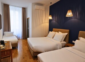 Family Room | Soundproofing, iron/ironing board, free WiFi, bed sheets