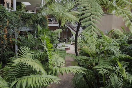 Pasillo. Hotel Ciudad Vieja