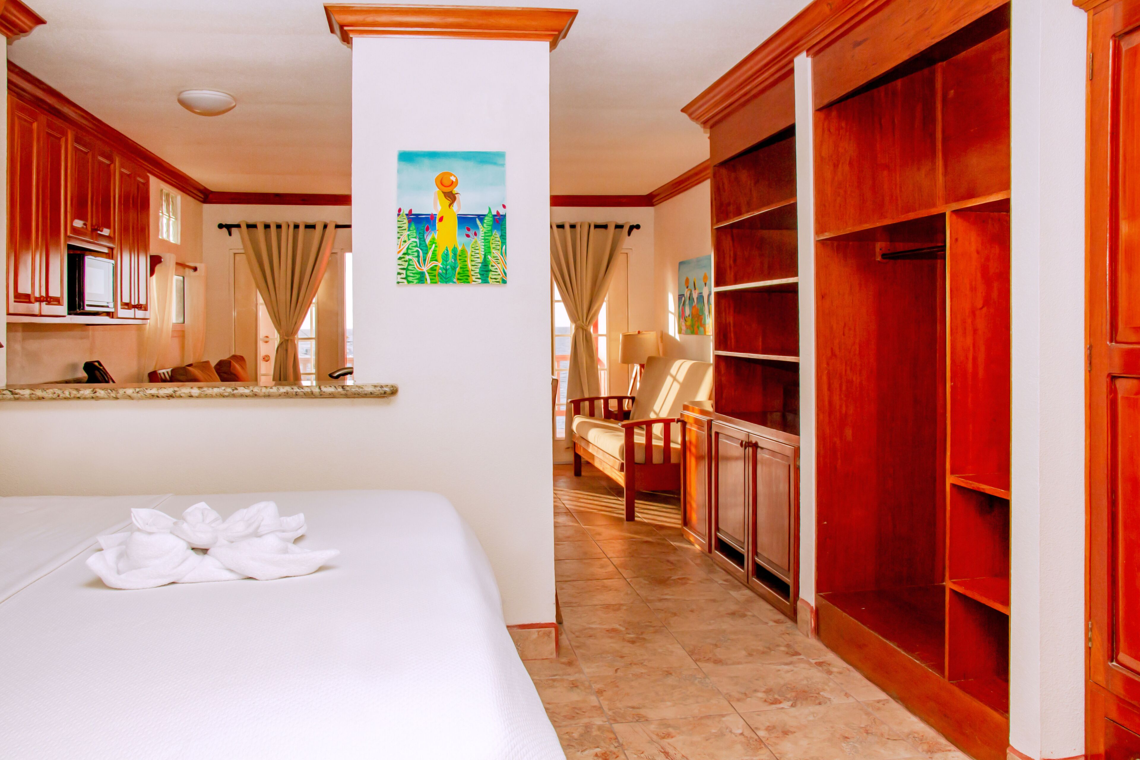 studio suite, beach view (beachfront) | in-room safe, iron/ironing board, free cots/infant beds, free wifi
