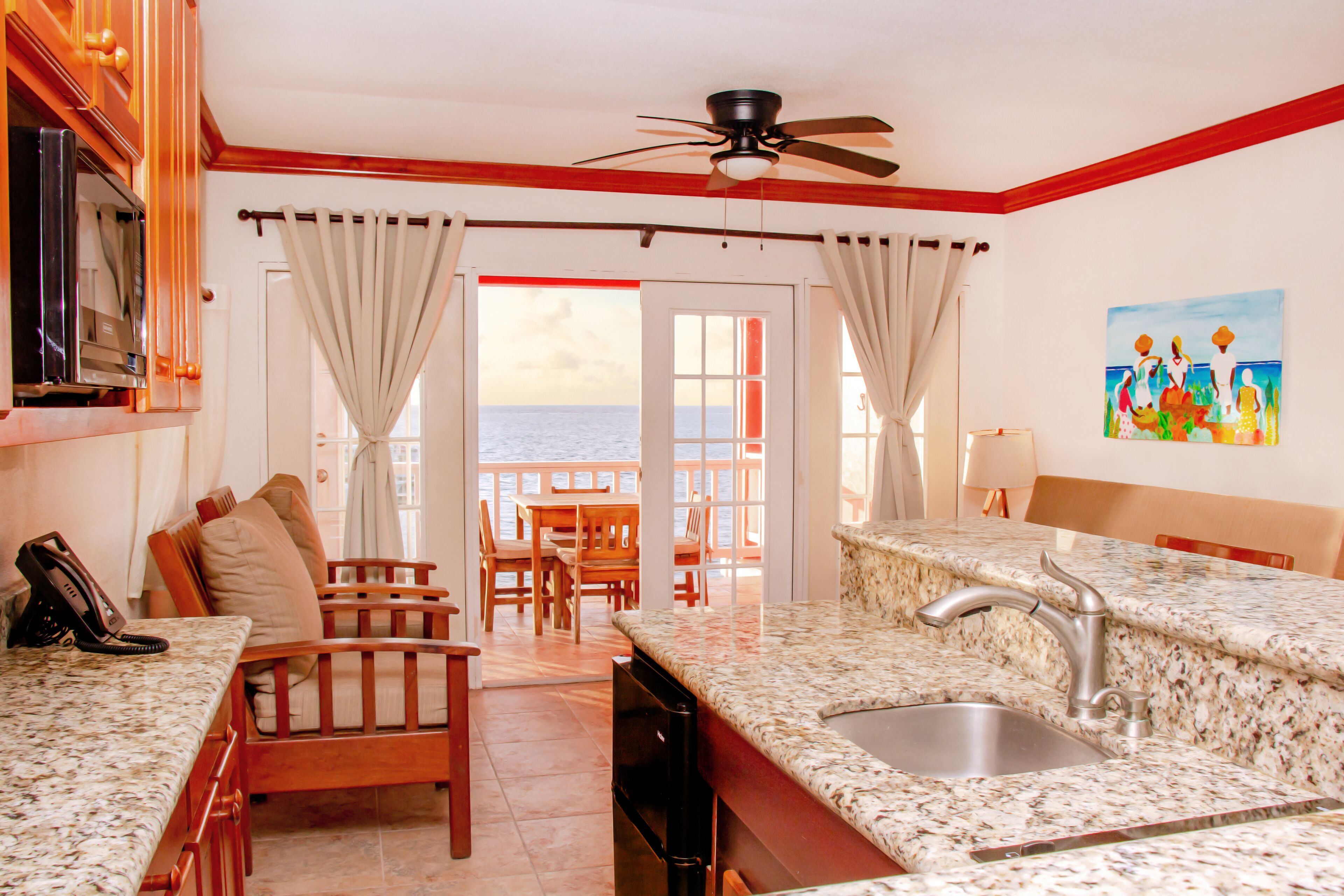 studio suite, beach view (beachfront) | private kitchen | mini-fridge, microwave, stovetop, coffee/tea maker