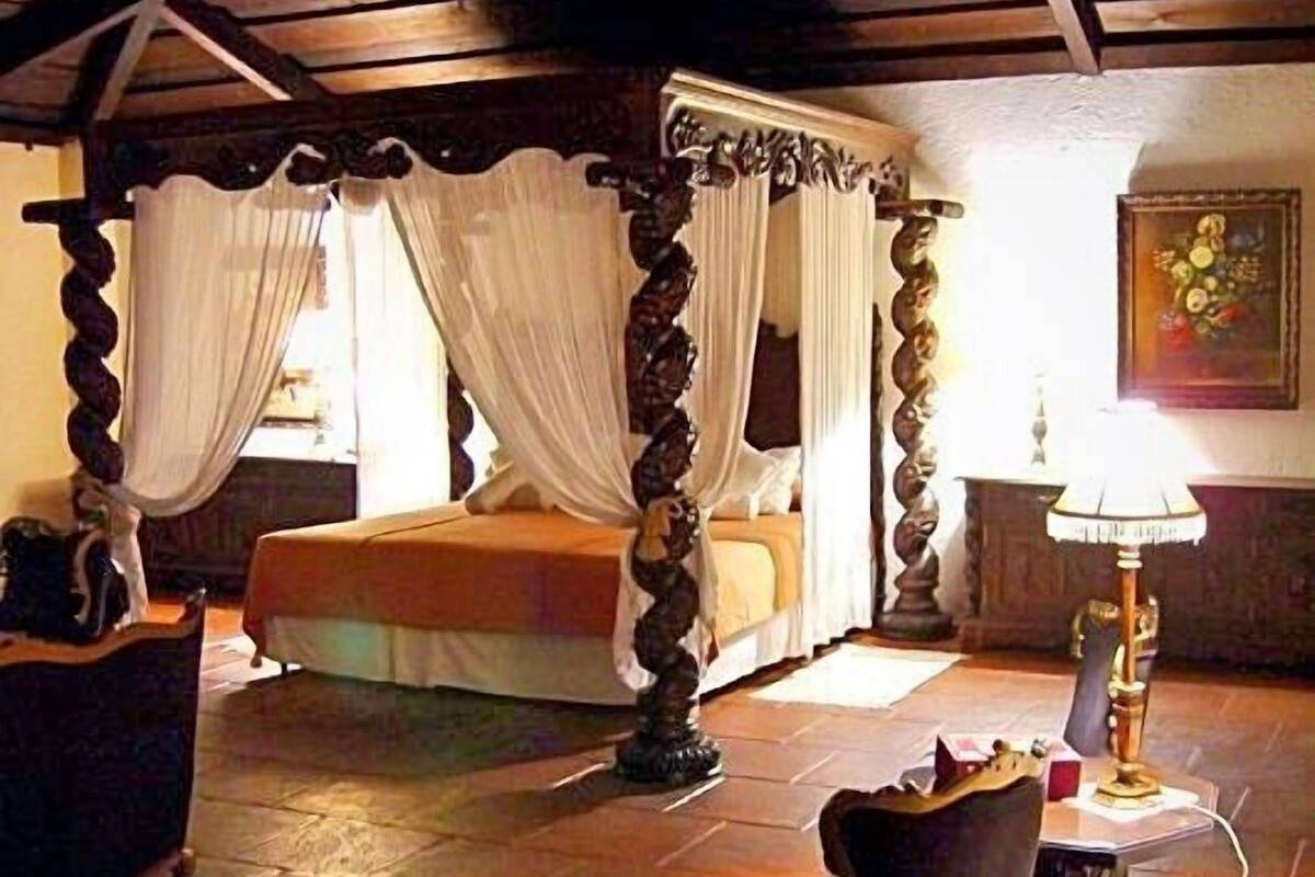 1 chambre, bureau, fer et planche à repasser, Wi-Fi gratuit
