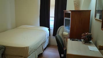 双人房 | 1 多间卧室、免费 WiFi、床单