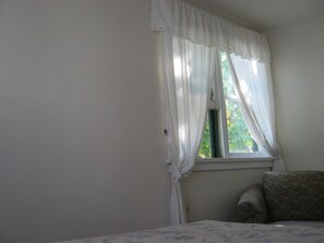 Chambre Familiale, côté jardin