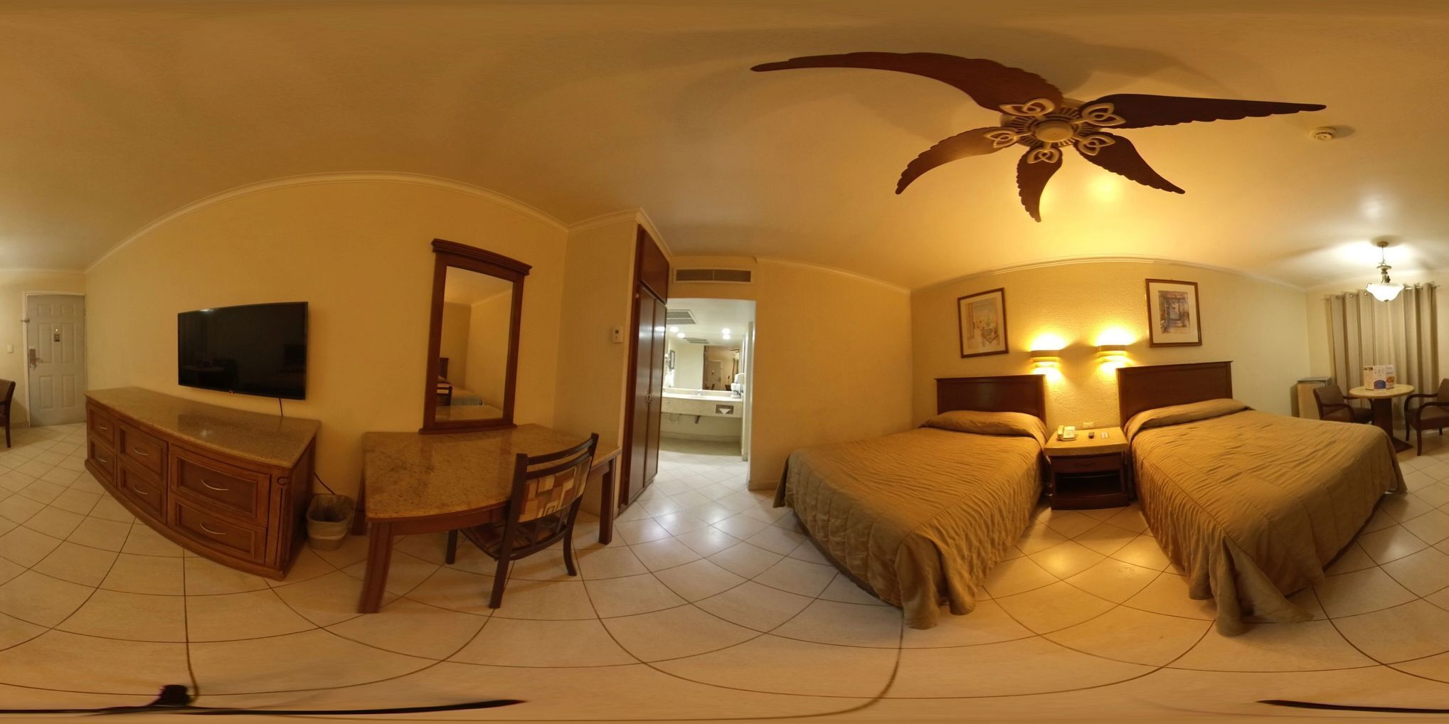 Bureau, rideaux occultants, Wi-Fi gratuit