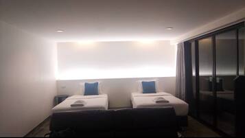 Superior Twin Loft | In-room safe, desk, free WiFi