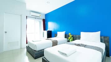 Twin Room, 2 Twin Beds, Balcony | 1 bedroom, desk, rollaway beds, free WiFi