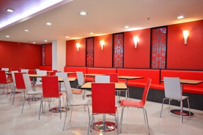Dining - PB Grand Hotel (Hat Yai)