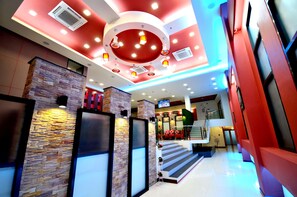 Lobby - PB Grand Hotel (Hat Yai)