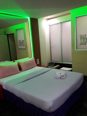 Standard-dobbeltværelse | Skrivebord, gratis Wi-Fi