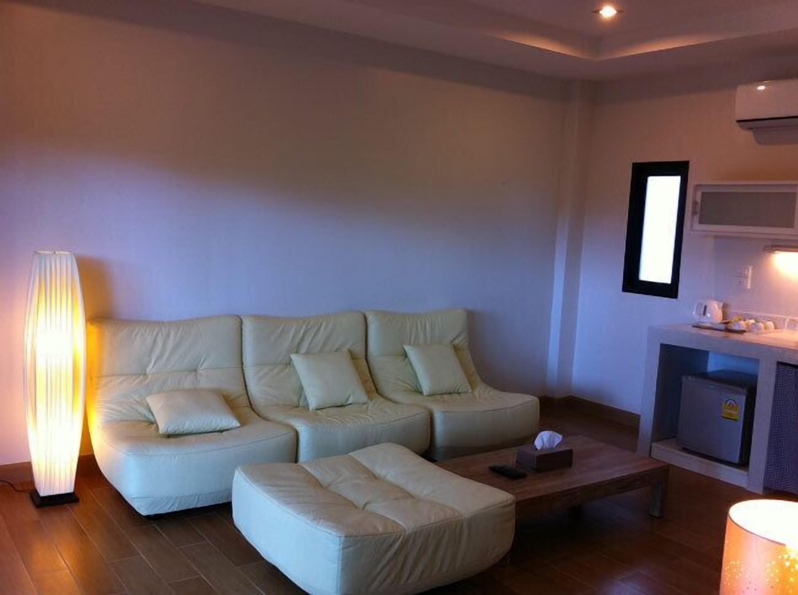 family room | living area