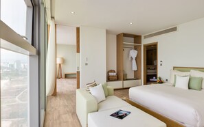 Loftsleilighet – grand | Minibar, safe på rommet, individuelt dekorert og individuelt innredet