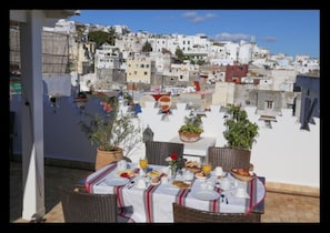 Breakfast area - Dar Souran (Tangier)