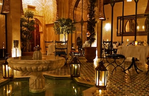 Courtyard - Riad Le Perroquet Bleu (Marrakech)