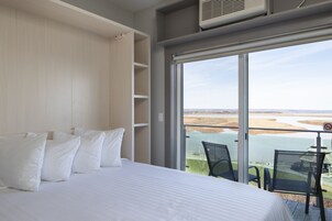 开间套房, 简易厨房, 海洋景观 | 水景