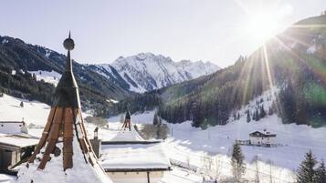 Fachada de la propiedad