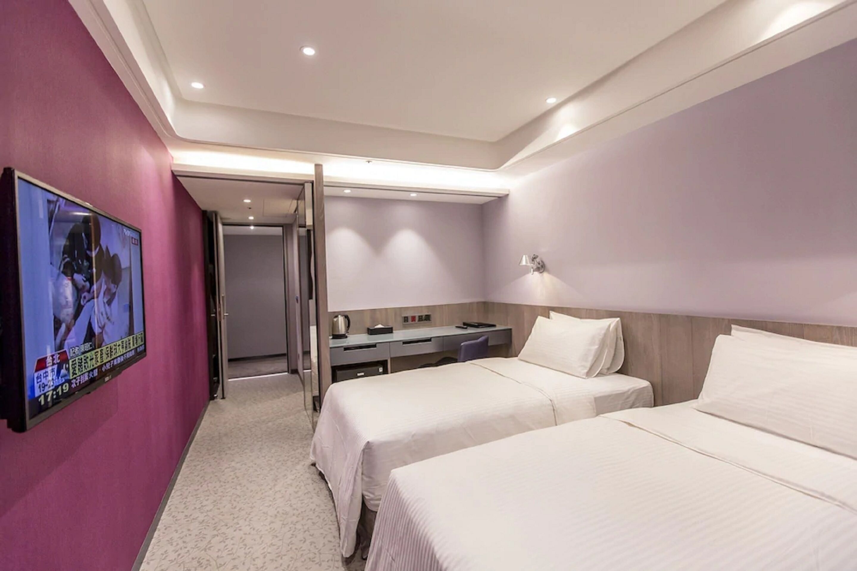 standard twin room, 2 single beds | premium bedding, down duvets, individually decorated, desk