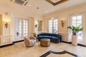 Reception - Blue Sky Pandurata Boutique Hotel (Jakarta)