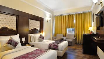 Premium bedding, minibar, in-room safe, desk