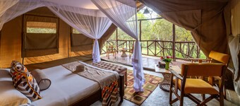 Sentrim Mara Game Lodge