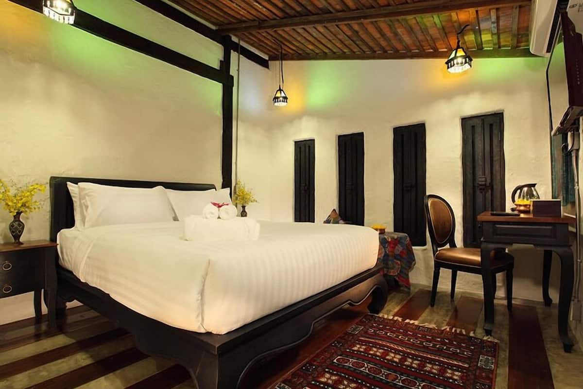 Superior Room, 1 Double Bed | Desk, free WiFi