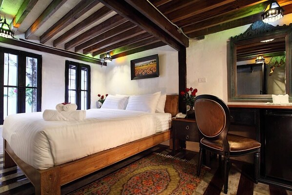 Desk, free WiFi - Nai Boutique House (Chiang Mai)