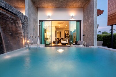 The 8 Pool Villa
