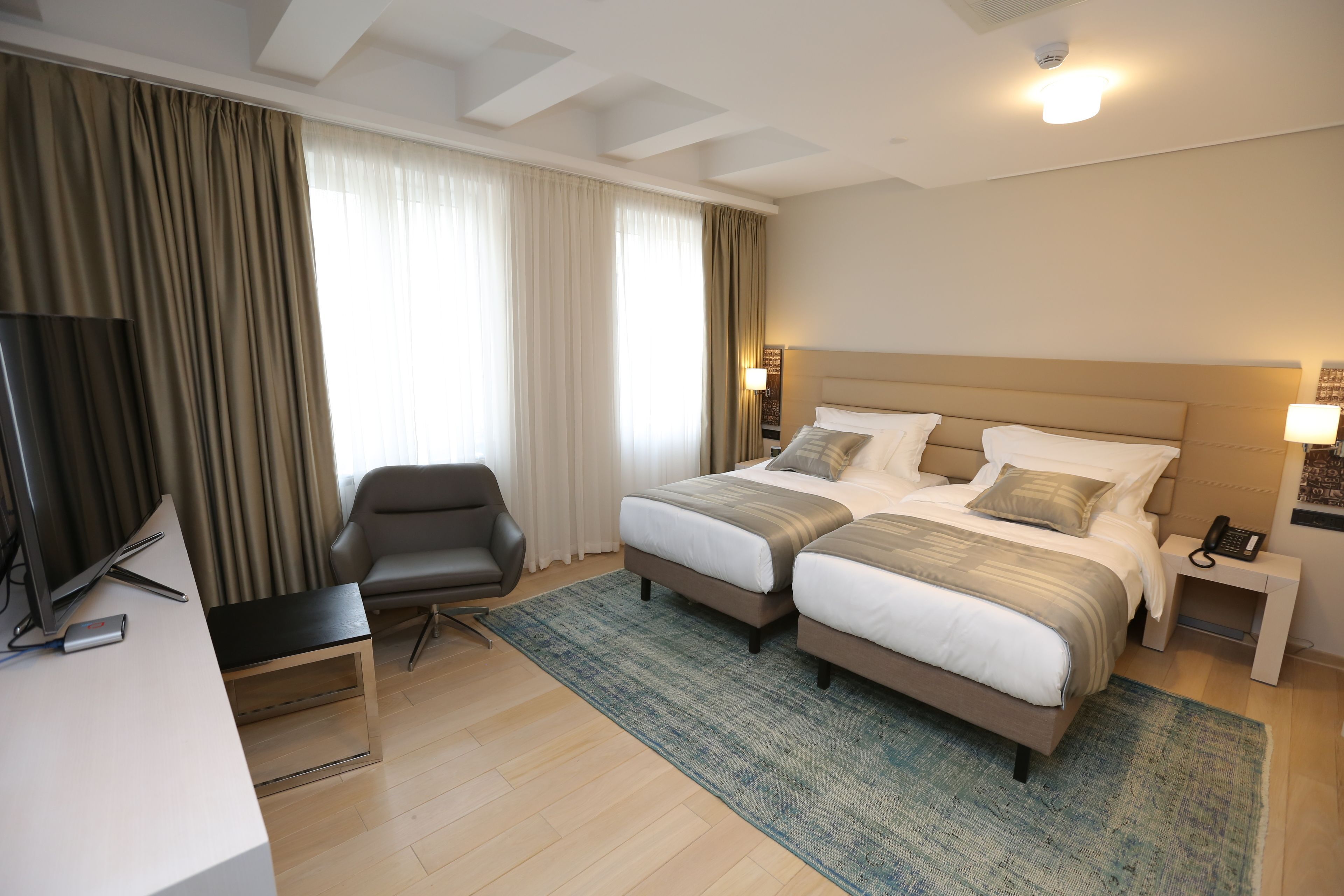 1 bedroom, minibar, in-room safe, individually decorated