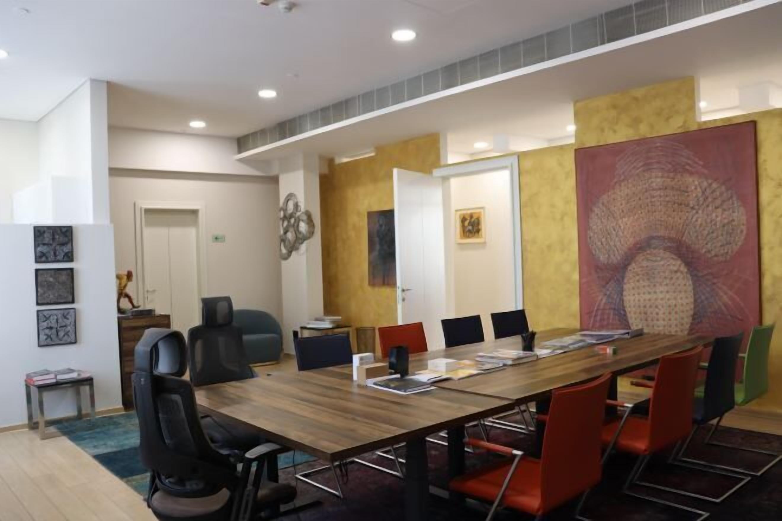 Meeting facility