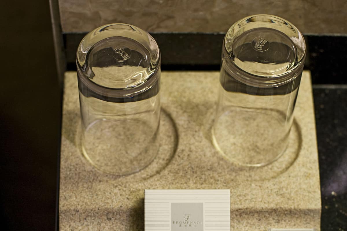 executive suite | bathroom | shower, free toiletries, hair dryer, slippers