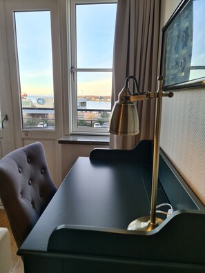 Superior Double Room, Ocean View | Desk, blackout drapes, iron/ironing board, free WiFi - Hamnhotellet Kronan (Landskrona)