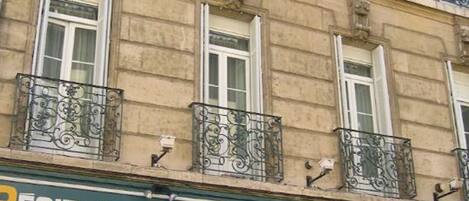 Fachada de la propiedad