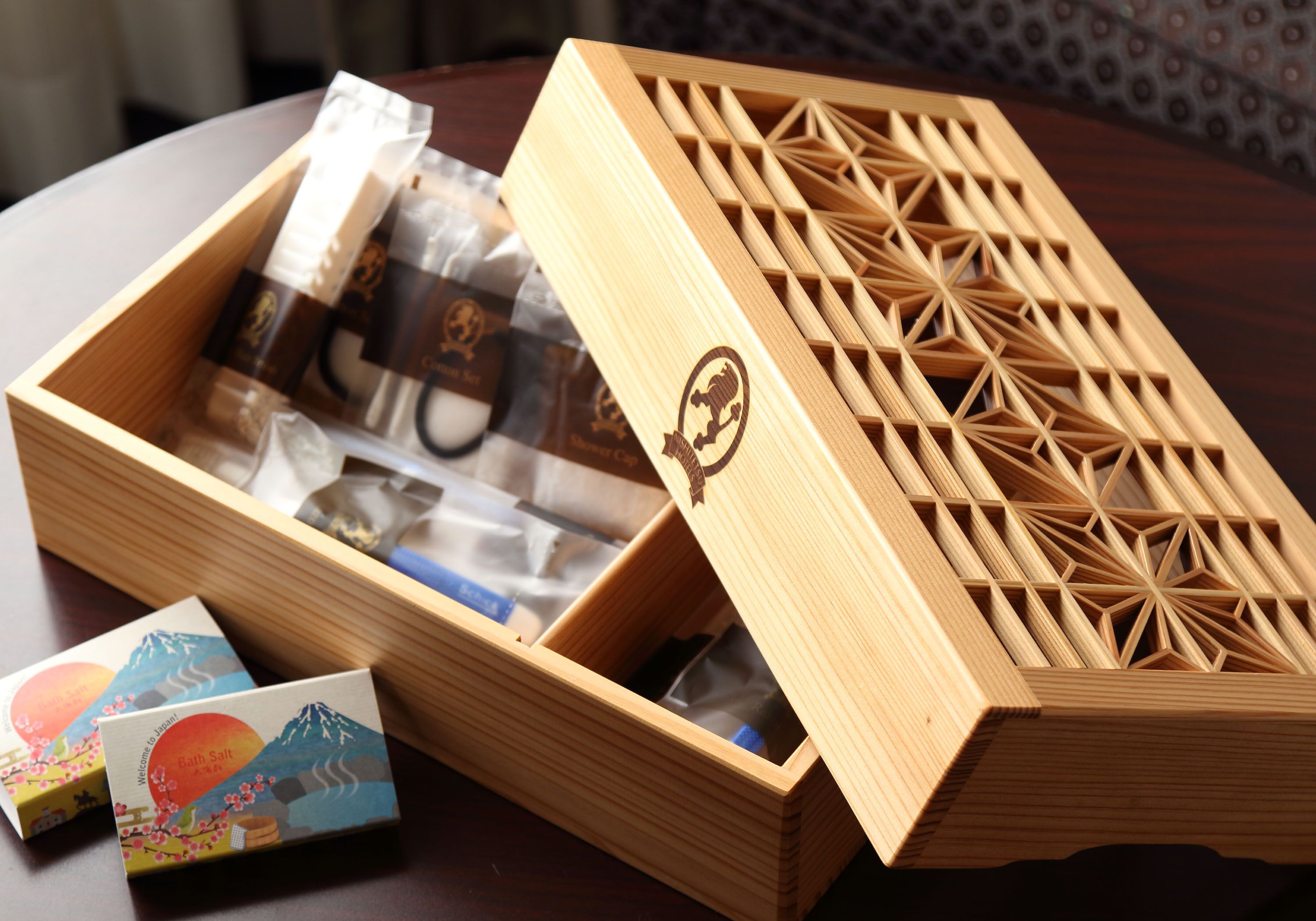 Photo - Nishitetsu Grand Hotel