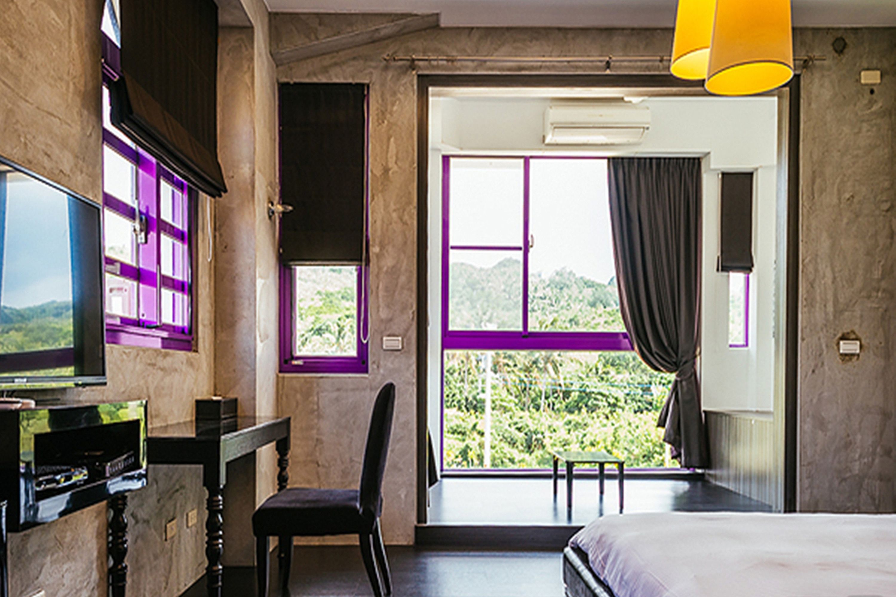 standard double room, 1 king bed, mountain view | view from room