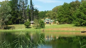Unclassified image, 2 of 78, button - Stonecutters Lodge (Mashishing)