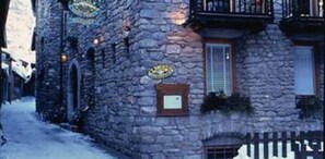 Front of property - Hôtel Dolonne (Courmayeur)