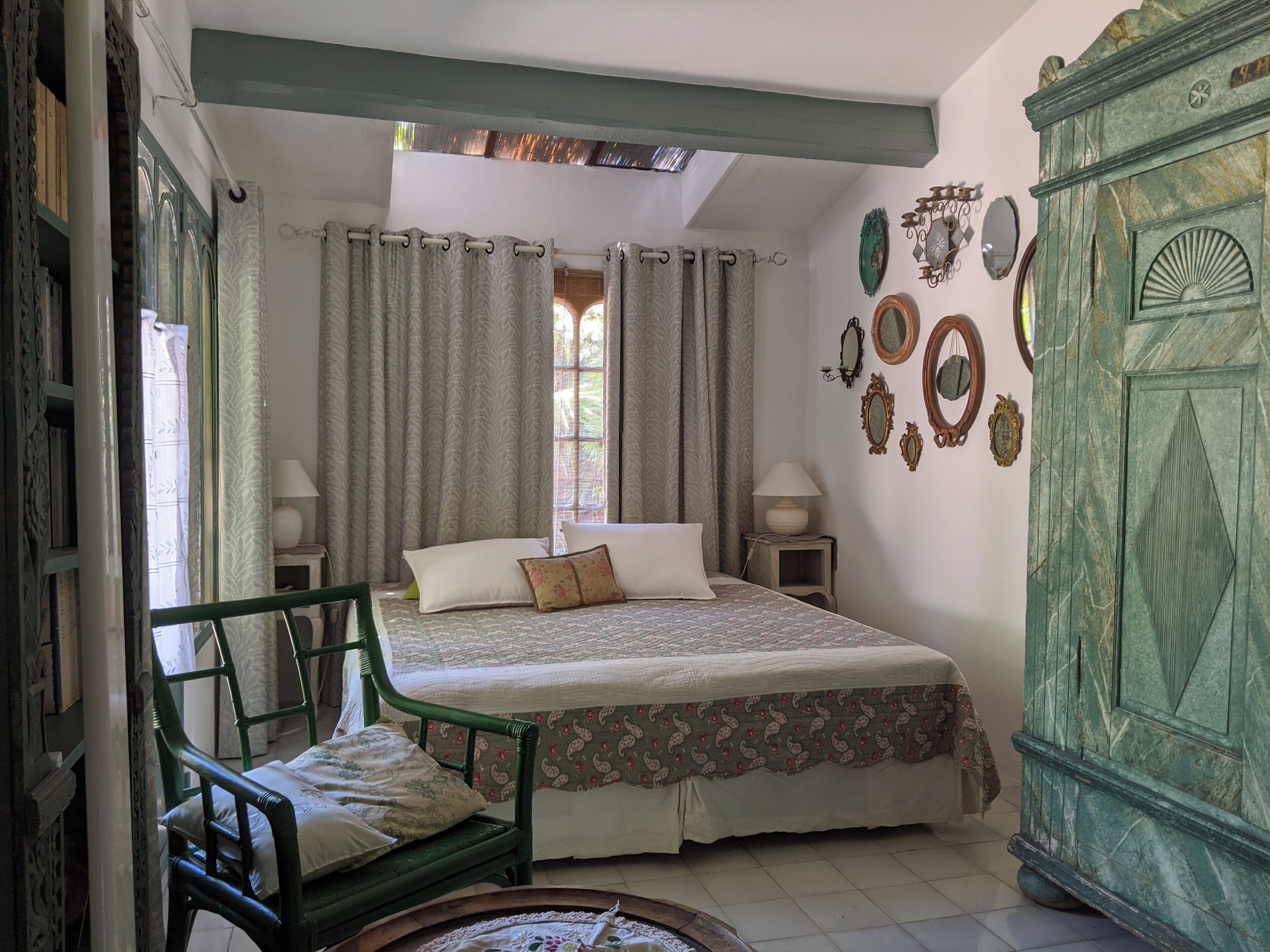 舒適三人房 | 1 間睡房、高級寢具、房內夾萬、獨特裝修