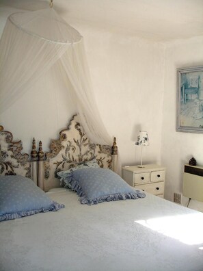 ห้องคอมฟอร์ท, 1 ห้องนอน (LAVANDE) | 1 ห้องนอน, เครื่องนอนระดับพรีเมียม, ตู้นิรภัยในห้องพัก