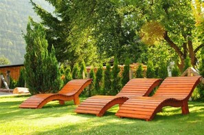 Property grounds - Hotel Garni Zerza (Hermagor-Pressegger See)