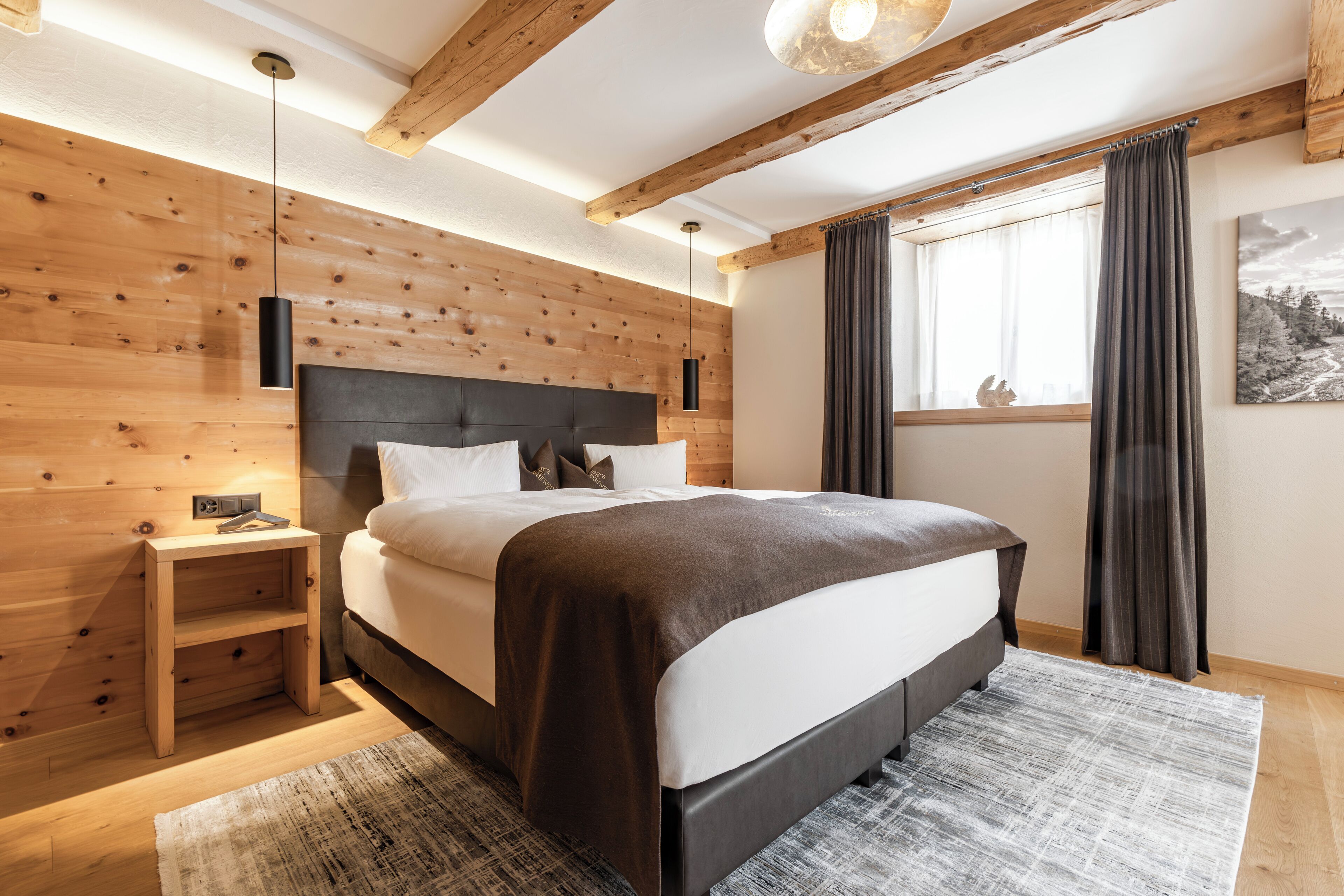 Superior-Doppelzimmer | Allergikerbettwaren, Zimmersafe, Schreibtisch, schallisolierte Zimmer