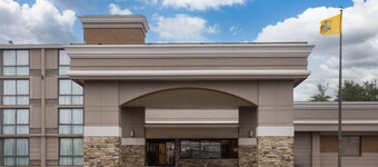 Days Hotel by Wyndham Toms River Jersey Shore