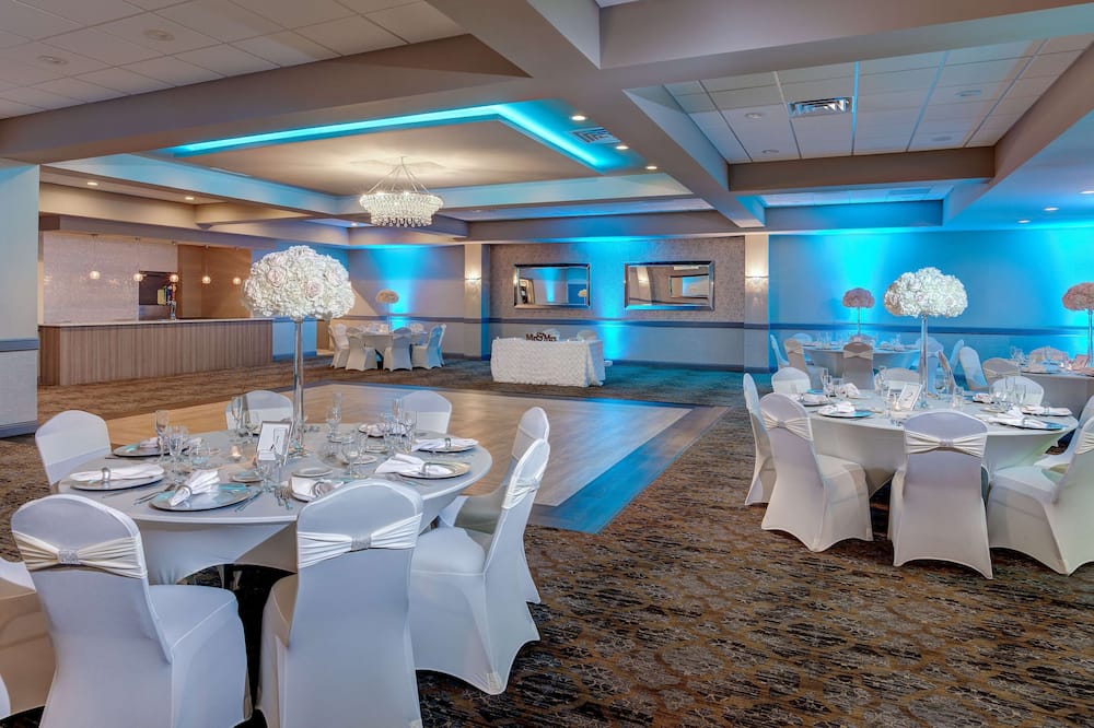 Days Hotel by Wyndham Toms River Jersey Shore