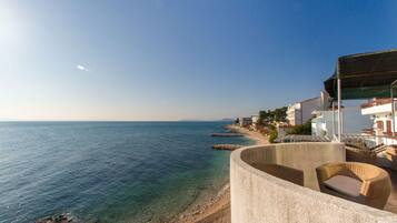 Vue depuis lâhĂ©bergement