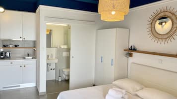 Romantic Suite, Terrace, Sea View | 1 bedroom, desk, rollaway beds, free WiFi